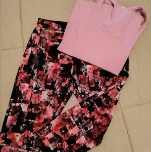Kyodan Reversable Pattern Leggings with Tank Top. 2-piece bundle
